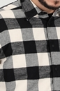 BOSS -Ανδρικό βαμβακερό πουκάμισο BOSS Leighten ασπρόμαυρο