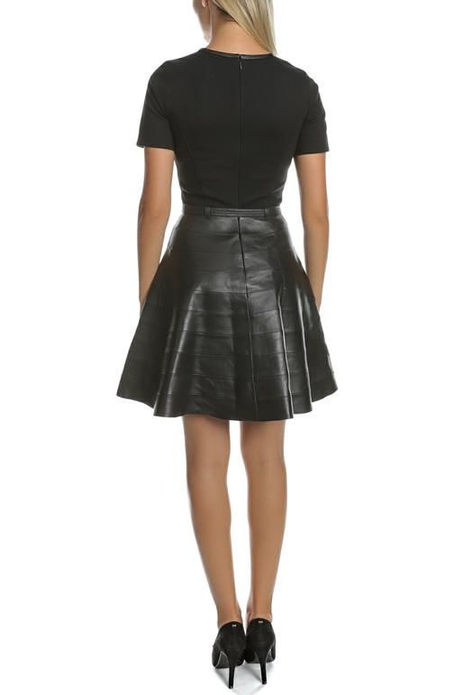 KARL LAGERFELD-Γυναικείο μίνι φόρεμα KARL LAGERFELD μαύρο