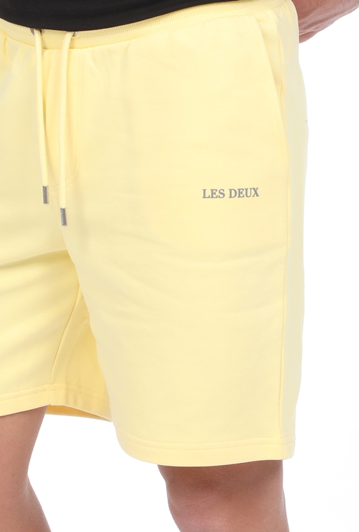 LES DEUX-Ανδρική βερμούδα LES DEUX Lens Sweatshorts κίτρινη